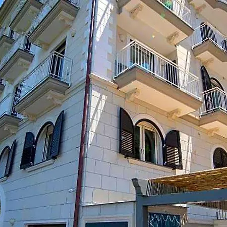 Le Fratte Luxury Hotel 4*