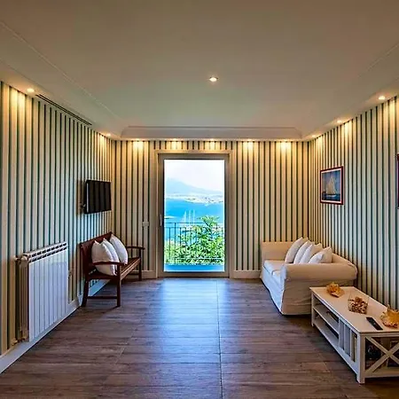 Le Fratte Luxury Hotel 4*